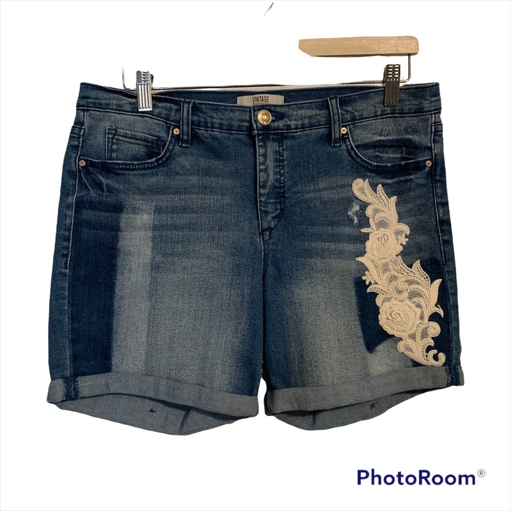 Vintage America blues 6/28 bestie shorts rolled cuff denim jean appliqué floral